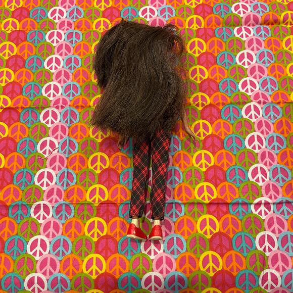 Moxie Girlz Sophina School Style 11" Doll Dressed as Shown - Picture 6 of 7